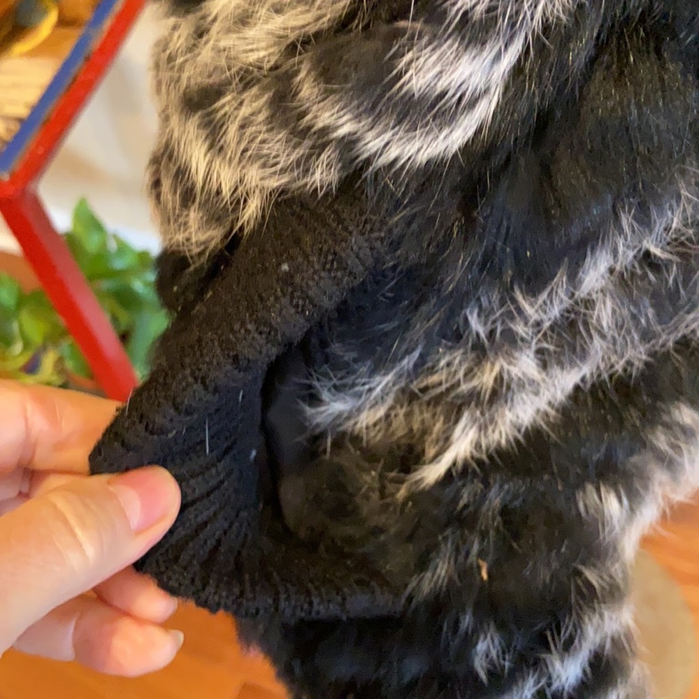 Marc by Marc Jacobs fur vest - Picture 6 of 7